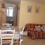 شقة Matej بولا
