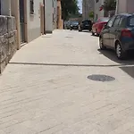 شقة Matej